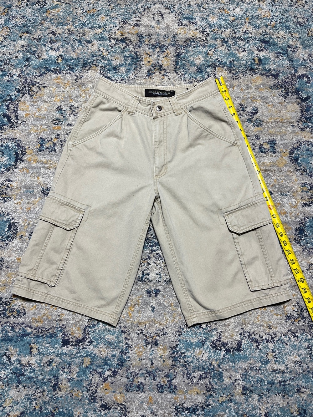 Y2K South Pole Baggy Tan Cargo Shorts with Embroidered Back Logo Size 29 - Picture 8 of 16